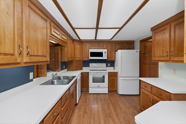 1408-2 Kentfield Way, Goshen, IN 46526