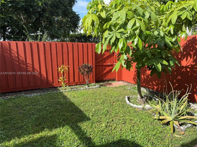 11812 SW 103rd Ln, Miami, FL 33186