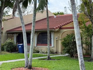 11812 SW 103rd Ln, Miami, FL 33186