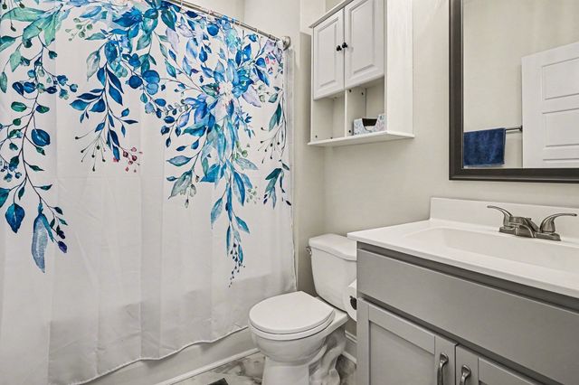 481 Herman Dr, Clarksville, TN 37042