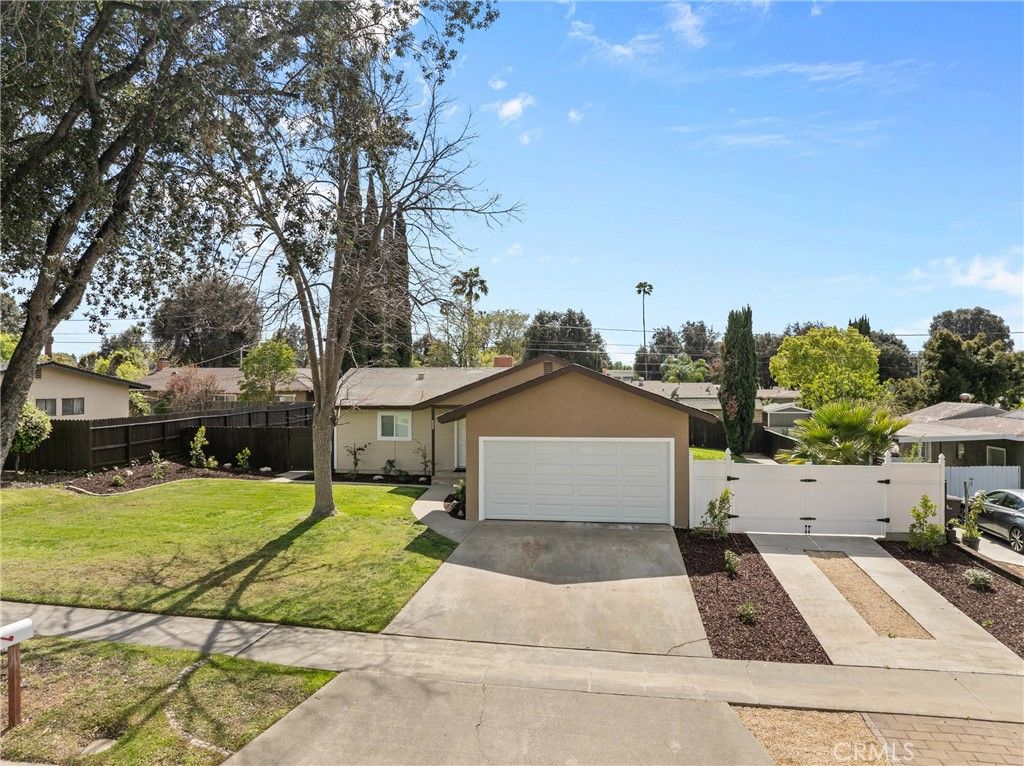 Image 32 of property listing at 2994 David, Riverside, CA 92506