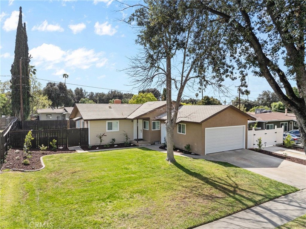 Image 33 of property listing at 2994 David, Riverside, CA 92506