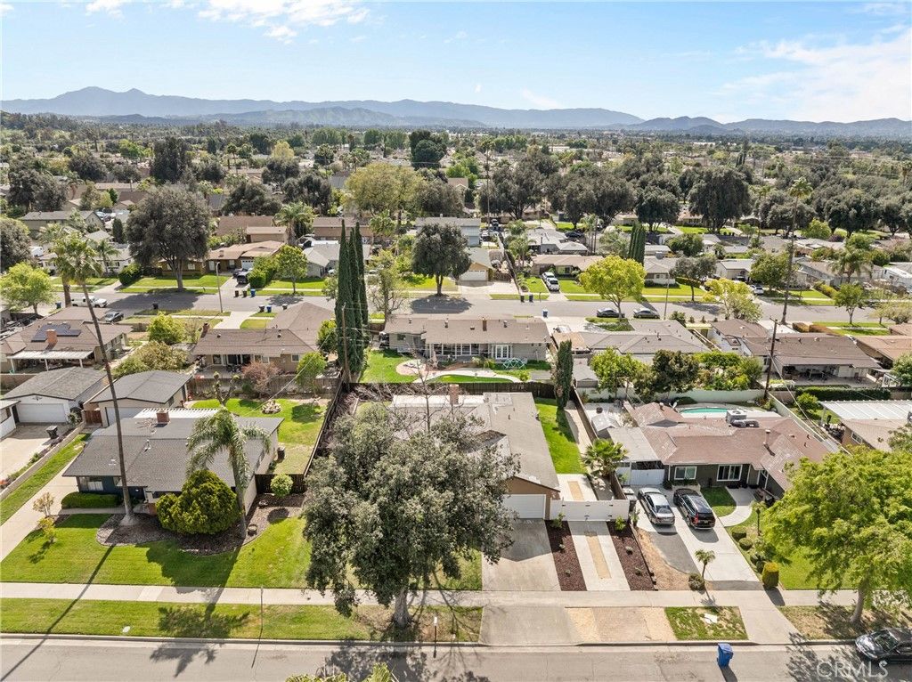 Image 35 of property listing at 2994 David, Riverside, CA 92506