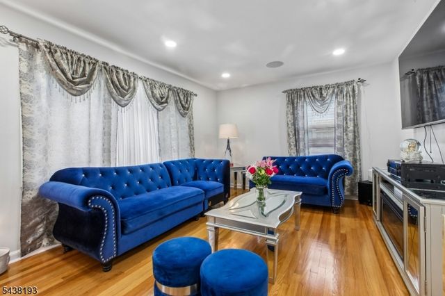 277 Orchard St, Rahway City, NJ 07065