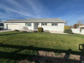 6098 S 520 E, Murray, UT 84107