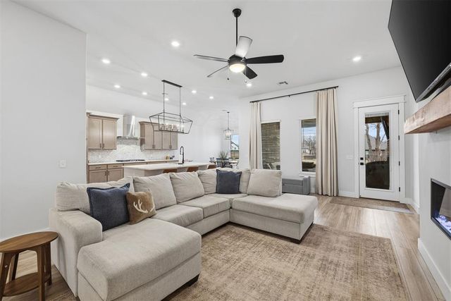 2245 Jackson Lane, Blanchard, OK 73010