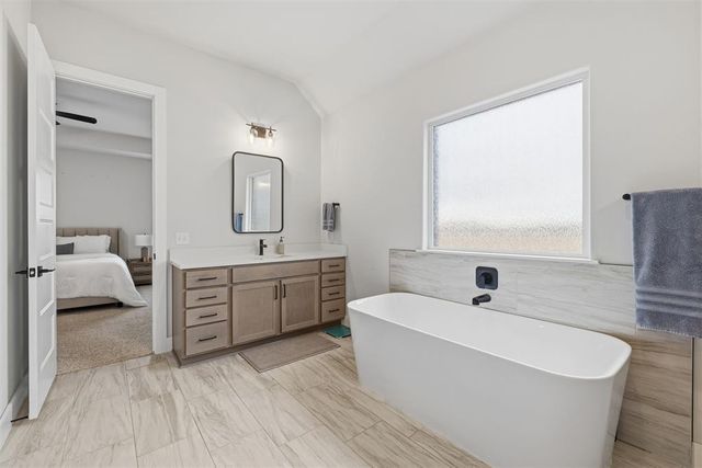 2245 Jackson Lane, Blanchard, OK 73010