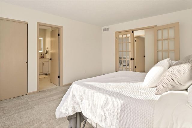 30 Silver Ridge Drive, Greece, NY 14626