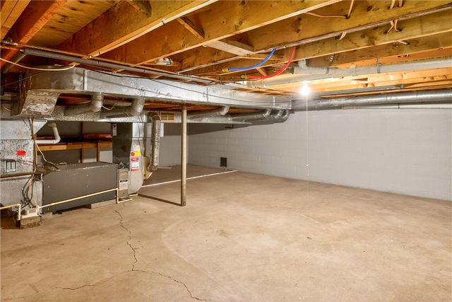 30 Silver Ridge Drive, Greece, NY 14626