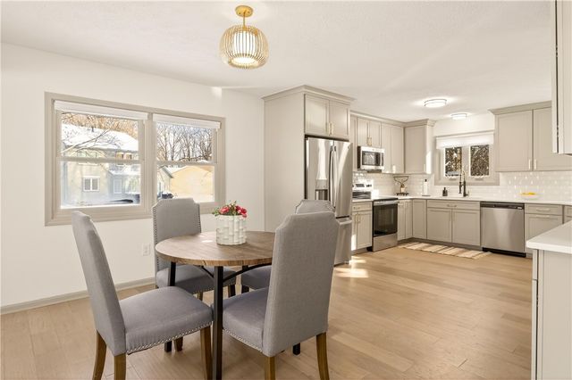 30 Silver Ridge Drive, Greece, NY 14626