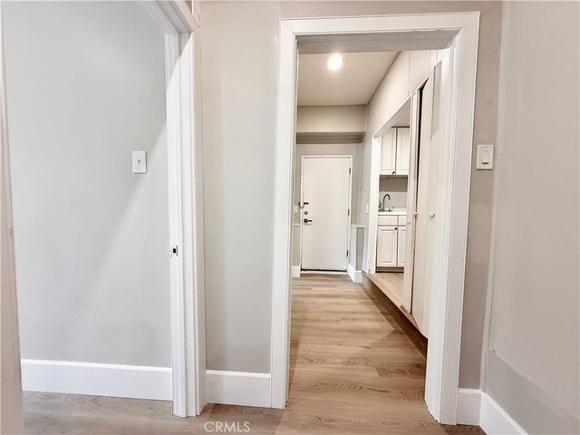 24204 Calvert, Woodland Hills, CA 91367