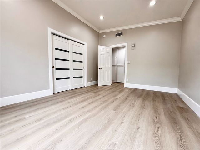 24204 Calvert, Woodland Hills, CA 91367