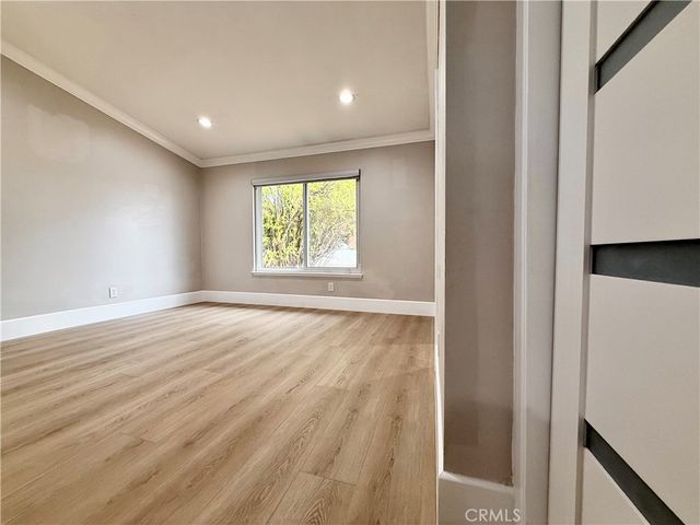 24204 Calvert, Woodland Hills, CA 91367