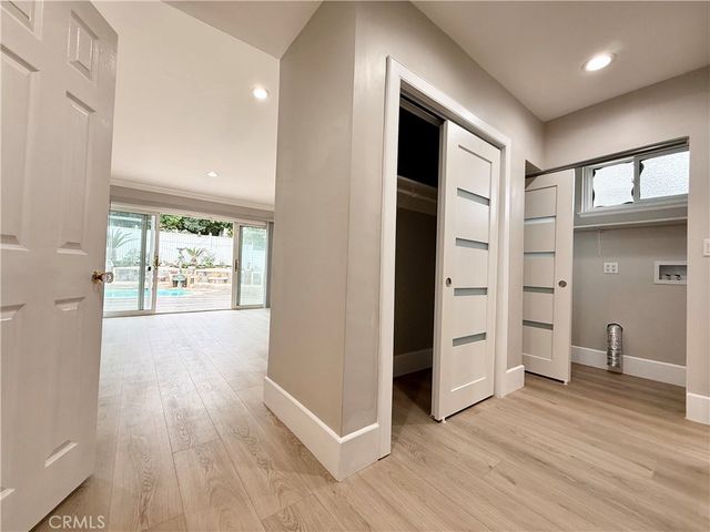24204 Calvert, Woodland Hills, CA 91367