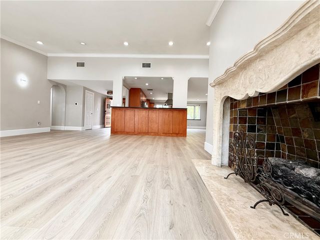 24204 Calvert, Woodland Hills, CA 91367