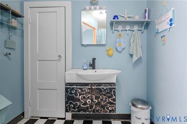 6243 Studley Rd, Hanover, VA 23116