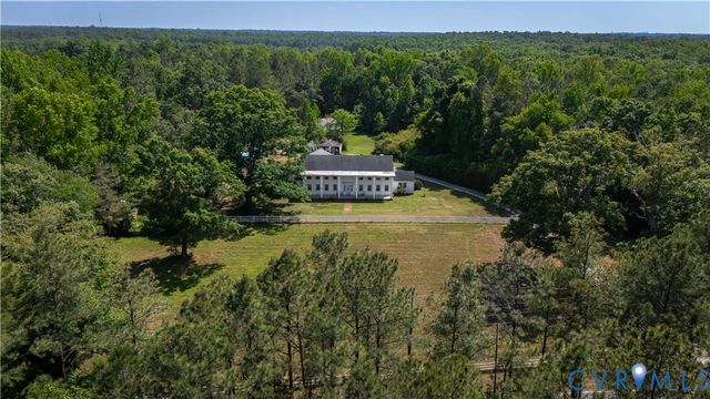 6243 Studley Rd, Hanover, VA 23116
