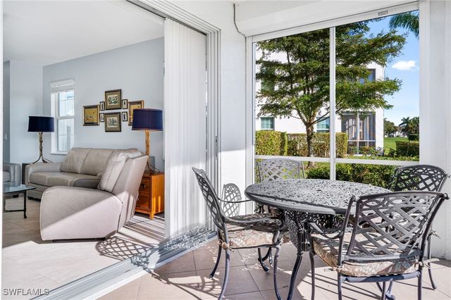 5953 Sand Wedge LN 601, Naples, FL 34110