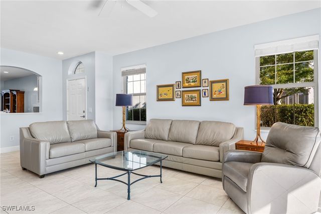 5953 Sand Wedge LN 601, Naples, FL 34110