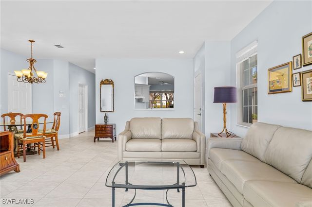 5953 Sand Wedge LN 601, Naples, FL 34110