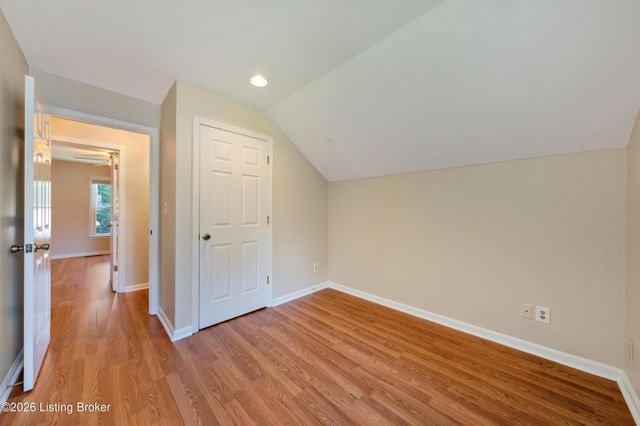 4104 Bay Pointe Dr, Louisville, KY 40241