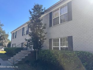 4323 PLAZA GATE Lane 102, Jacksonville, FL 32217