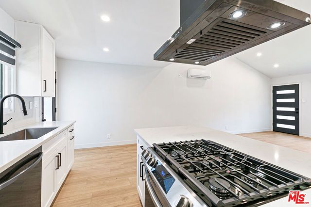 10420 REGENT Street 10424, Los Angeles, CA 90034