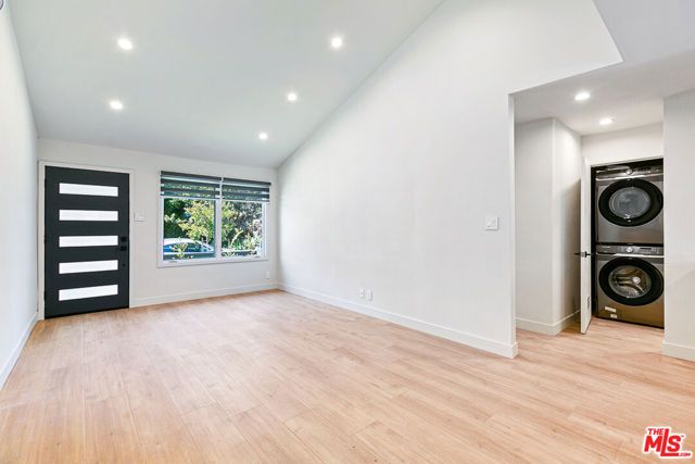 10420 REGENT Street 10424, Los Angeles, CA 90034