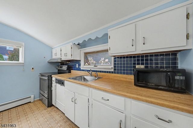 121 Franklin Rd, Denville Twp., NJ 07834