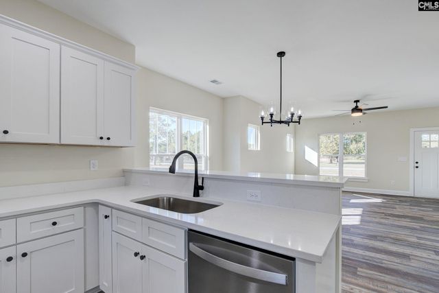 1518 Hall Road, Cassatt, SC 29032