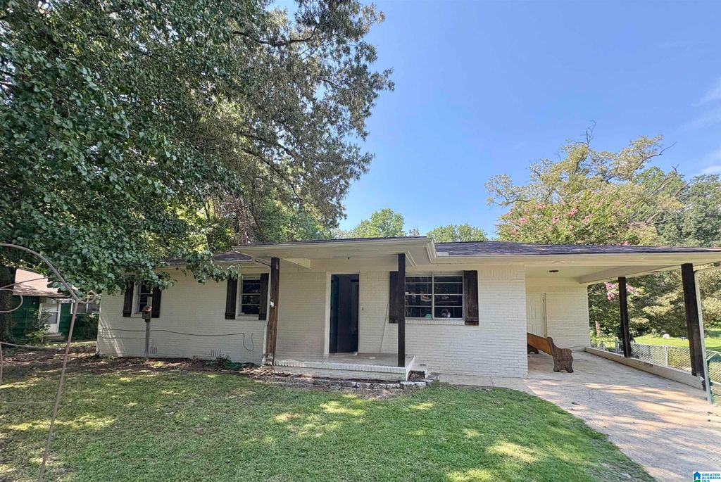 1032 5TH PLACE, Pleasant Grove, AL 35127