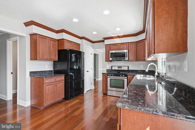 7833 CITADEL DR, Severn, MD 21144