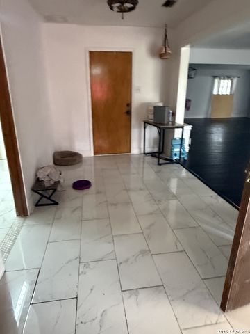 5642 brandemere, San Antonio, TX 78218