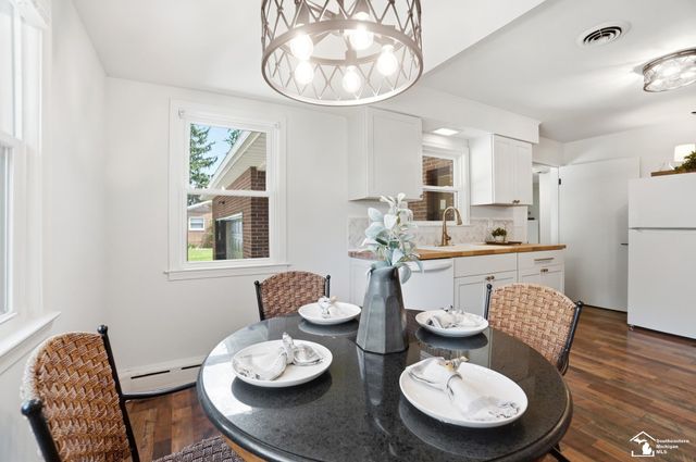 12512 Maxwell Road, Carleton, MI 48117