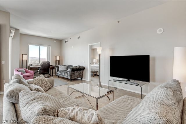 8255 LAS VEGAS Boulevard 1311, Las Vegas, NV 89123