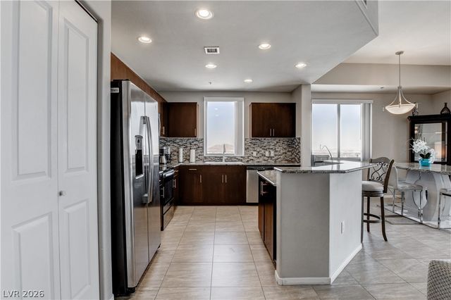 8255 LAS VEGAS Boulevard 1311, Las Vegas, NV 89123