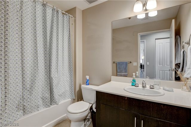 8255 LAS VEGAS Boulevard 1311, Las Vegas, NV 89123