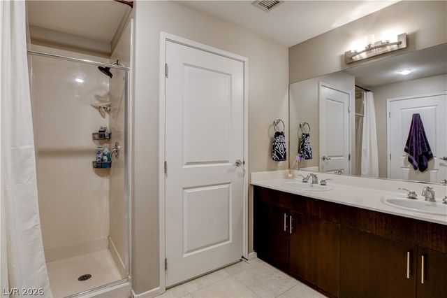 8255 LAS VEGAS Boulevard 1311, Las Vegas, NV 89123