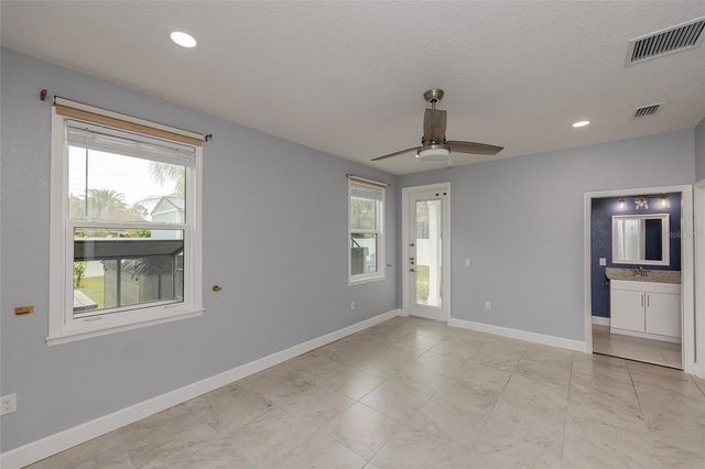 17 ROCKWELL LANE, Palm Coast, FL 32164