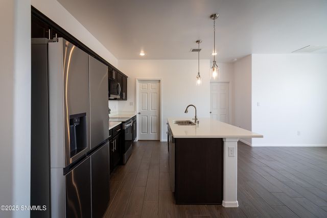 3020 Gladstone Street, Las Cruces, NM 88012