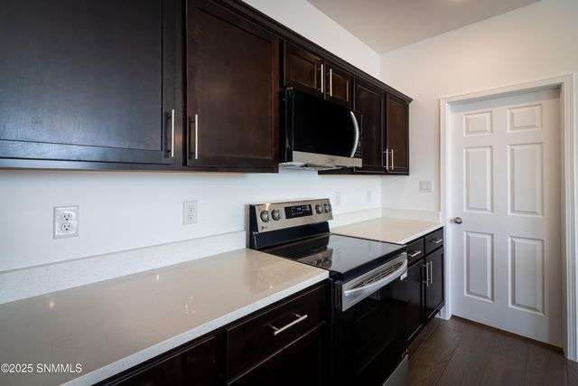 3020 Gladstone Street, Las Cruces, NM 88012