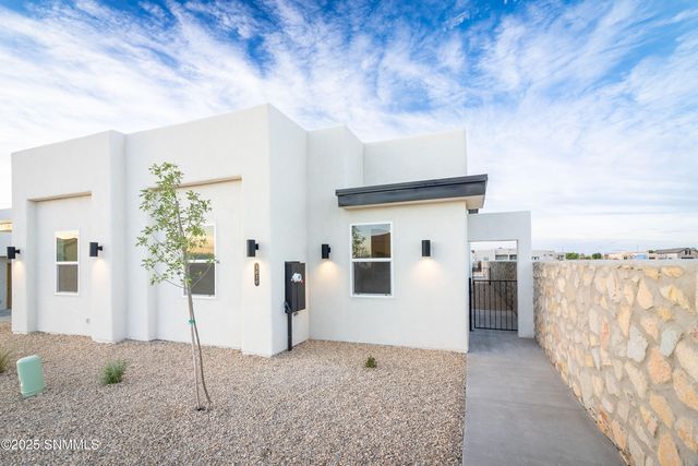 3020 Gladstone Street, Las Cruces, NM 88012