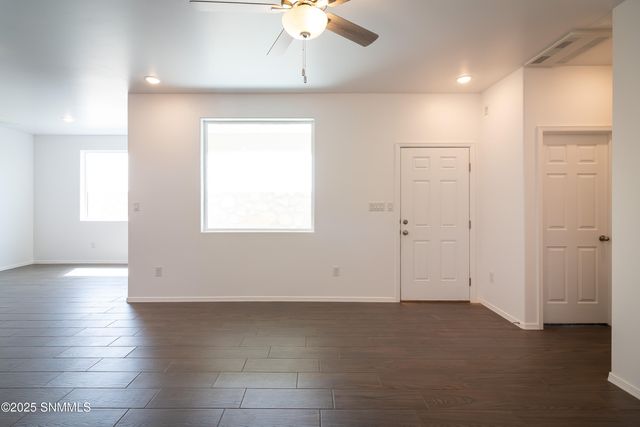 3020 Gladstone Street, Las Cruces, NM 88012