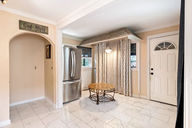 311 W 15th St, Columbia, TN 38401