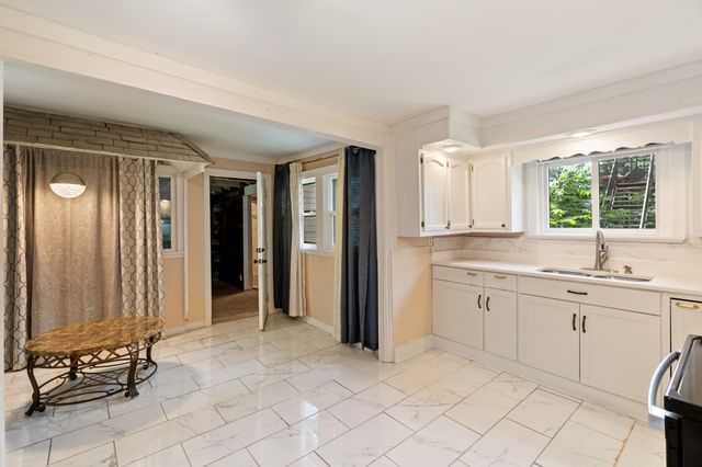 311 W 15th St, Columbia, TN 38401