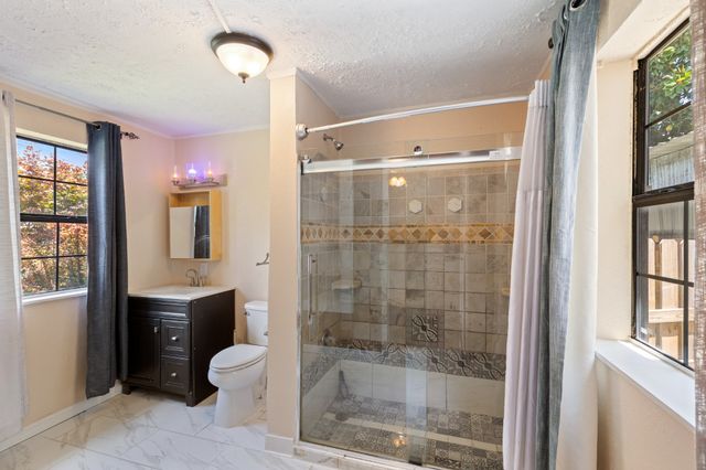 311 W 15th St, Columbia, TN 38401