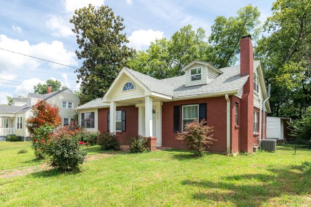 311 W 15th St, Columbia, TN 38401