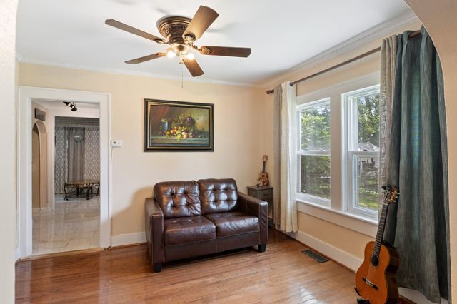311 W 15th St, Columbia, TN 38401
