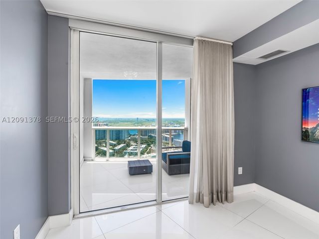 18201 Collins Ave 5303, Sunny Isles Beach, FL 33160