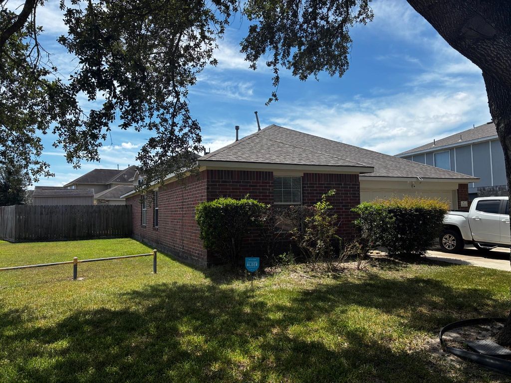 2603 Tinas Terrace Drive, Houston, TX 77038